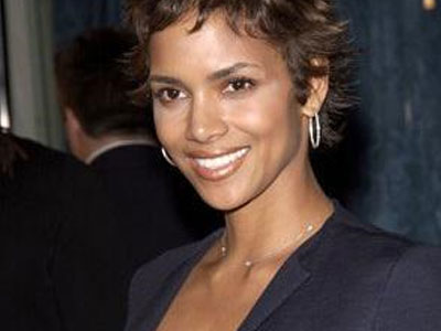 Είναι υπερήφανη για την Rihanna!