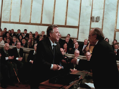 Η Ακαδημία Αθηνών βράβευσε «Το Χαμόγελο του Παιδιού»