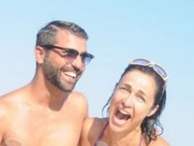 Κορμί η… Μέλπω Κωστή