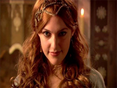 Στο νοσοκομείο εσπευσμένα η τηλεοπτική «Χουρέμ»