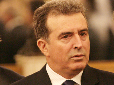 Τους αποχαιρέτησε με τα μικρά τους ονόματα