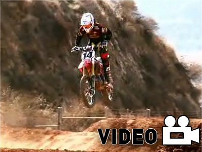 Η γριά κότα έχει το ζουμί…