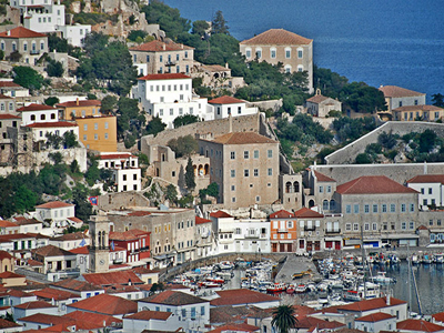 Φεύγουν οι ΔΟΥ. Έρχονται Φορολογικά ΚΕΠ