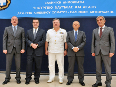 Δωρεά από τον όμιλο «Υγεία» στο Λιμενικό Σώμα