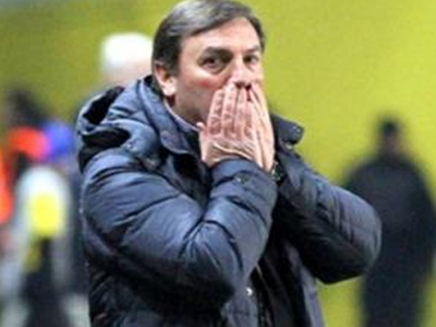 Παναιτωλικός: Παραιτήθηκε ο Τεννές