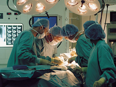 Πρωτοποριακή επέμβαση σε γυναίκα με παράλυση