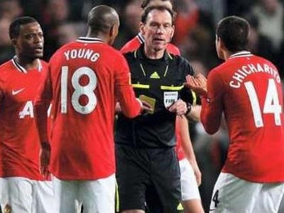 Ο Μέγιερ «σφυρίζει» τη ρεβάνς Μέταλιστ-ΠΑΟΚ