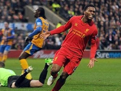 Ύμνοι Στάριτζ για τον Ρότζερς