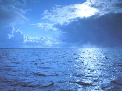 Υψηλές θερμοκρασίες και στην επιφάνεια των ωκεανών