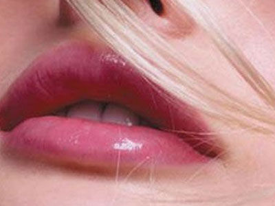 Ελαιόλαδο για βελούδινα χείλη!