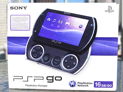 Το κουτί του PSP Go