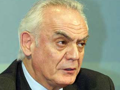 To σχόλιο του Α. Τσοχατζόπουλου για την υπόθεση των υποβρυχίων