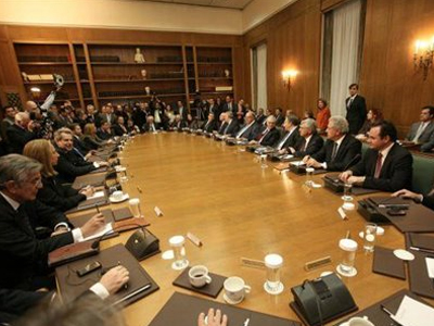 Από νωρίς οι υπουργοί στα νέα τους γραφεία…