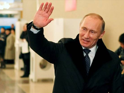 Και επίσημα θριαμβευτής ο Πούτιν