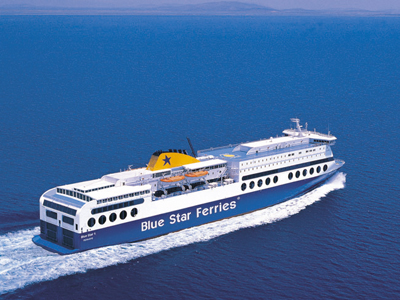 «Χριστουγεννιάτικες ευκαιρίες» με την Blue Star