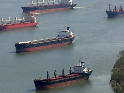 Η αύξηση φόρου «αγκάθι» στη σχέση με το κράτος