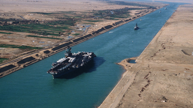 Αναθεωρείται το κόστος της νέας Διώρυγας του Σουέζ