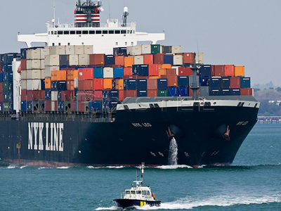 Μεγάλα boxships, μεγάλα κόστη!