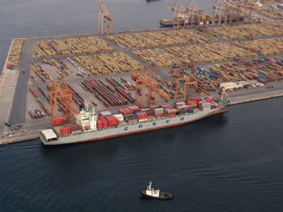 Στα 5 δισ. τα έσοδα του ΟΛΠ από την Cosco