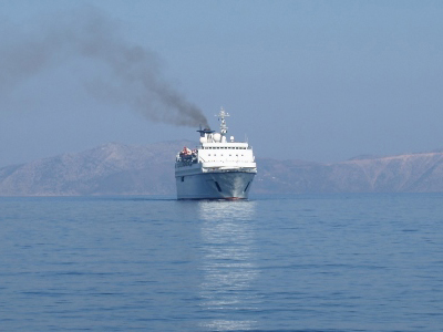 Ακούει κανείς;