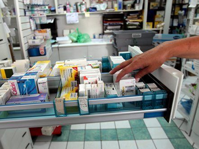 Σε τριήμερη απεργία προχωρούν από αύριο οι φαρμακαποθηκάριοι