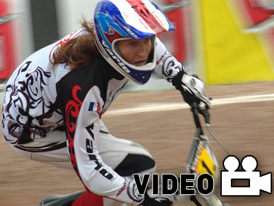 Η πρωτεργάτης του downhill Anne Caroline Chausson και πάλι στην SUNN